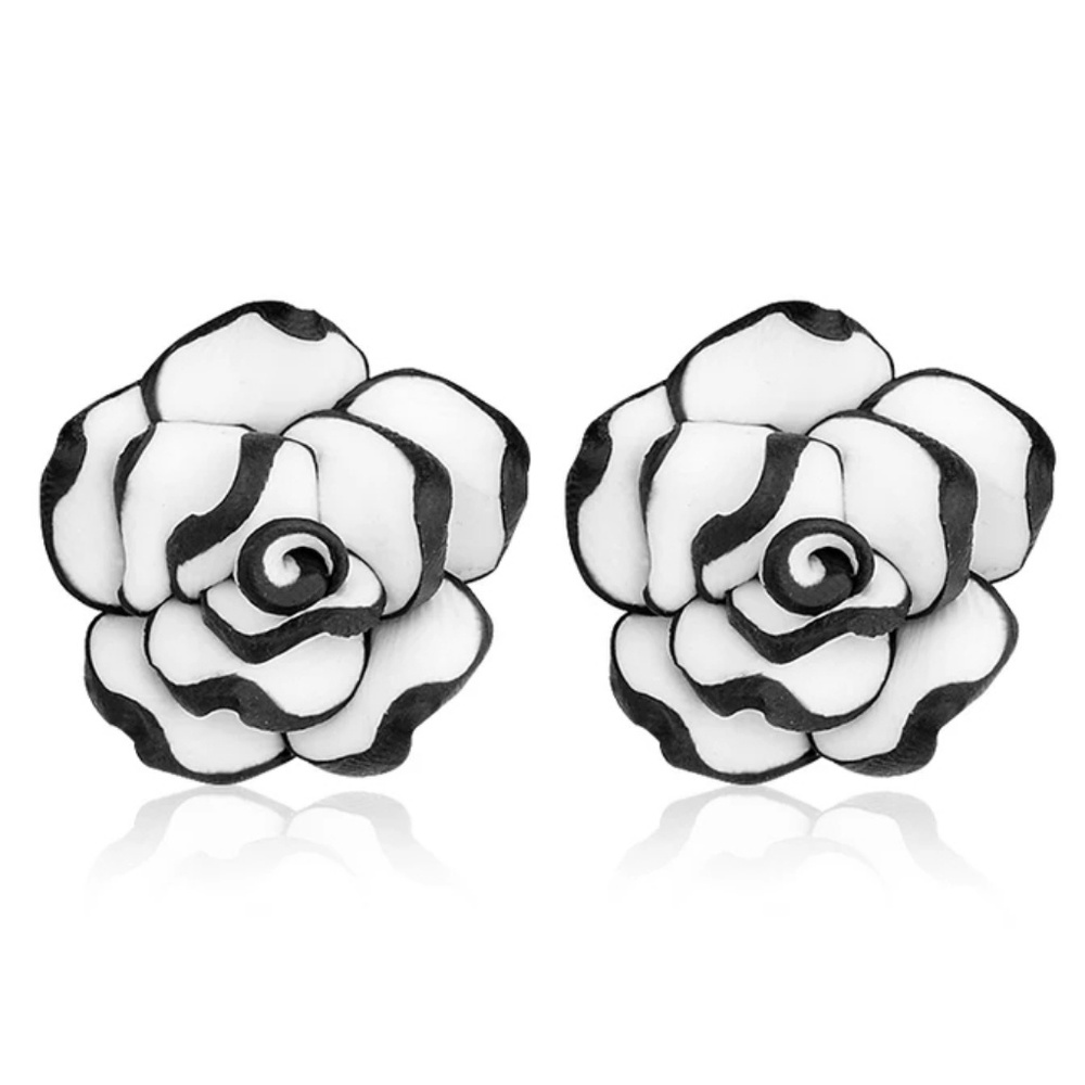 Matte Charcoal & White Flower Studs Earrings
